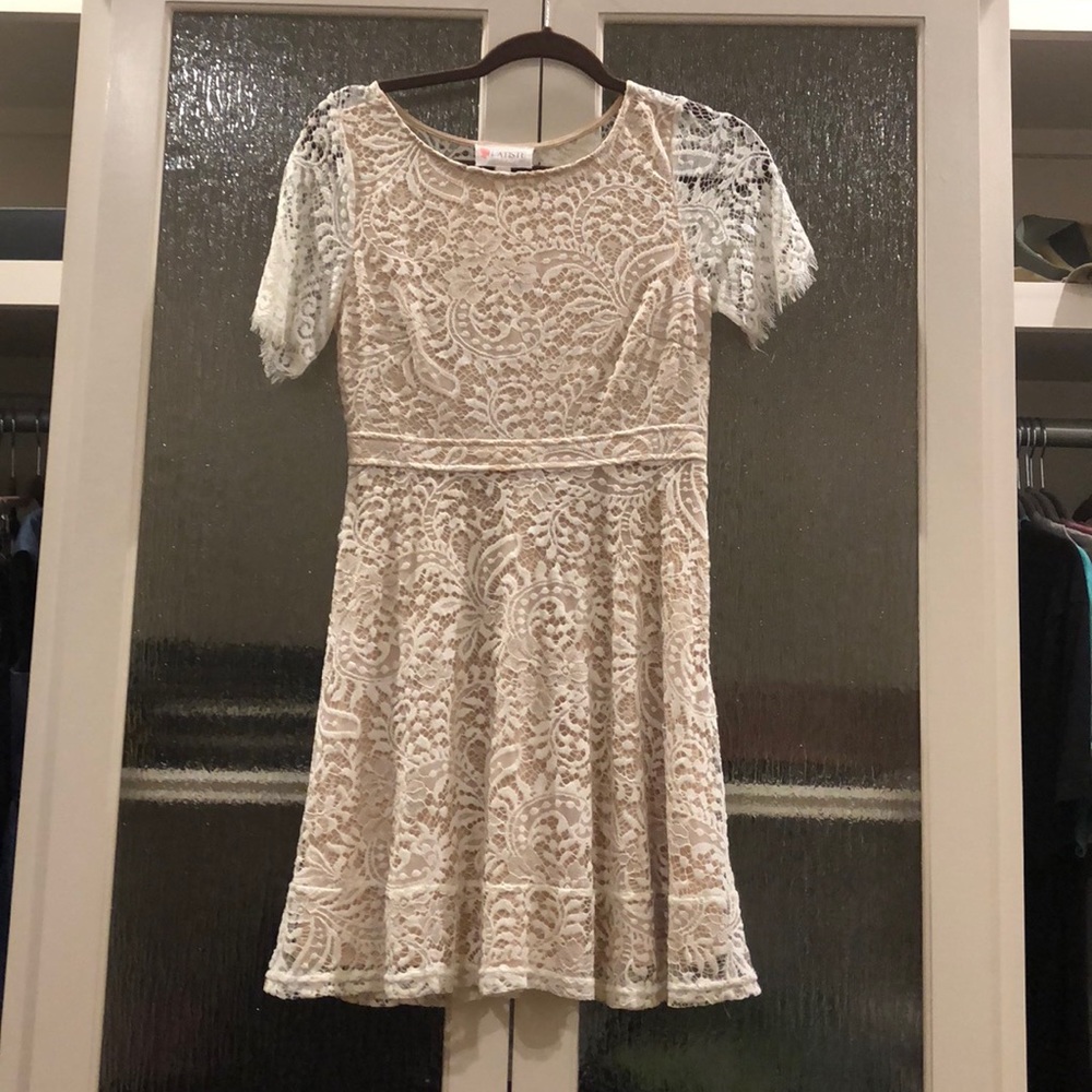 L’atiste Lace Dress